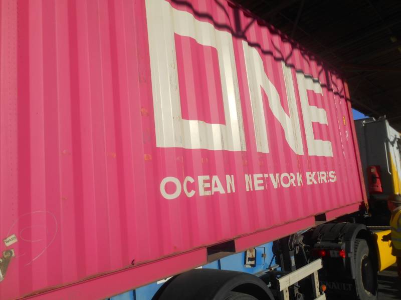 Container Damage Report on Arrival – Surveyor in South of France
